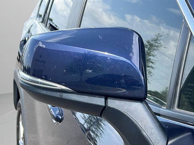 2019 Toyota RAV4 XLE Premium - Photo 11