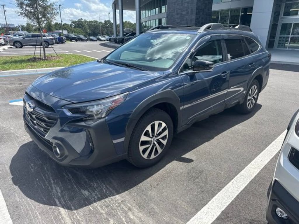 Used 2024 Subaru Outback Premium SUV