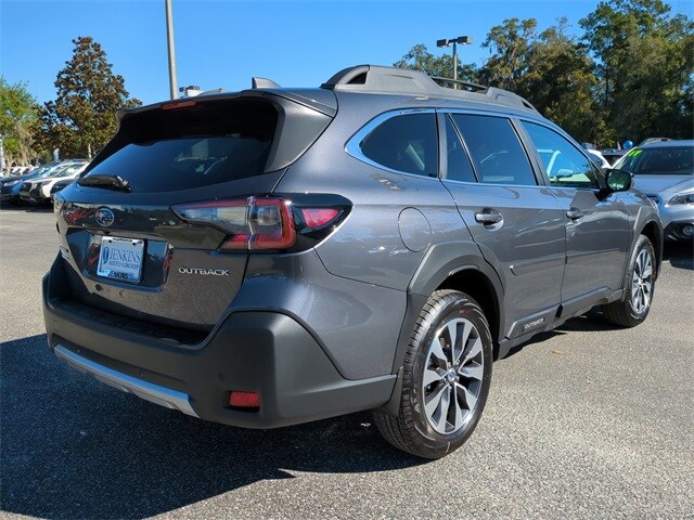 2025 Subaru Outback Limited photo 4