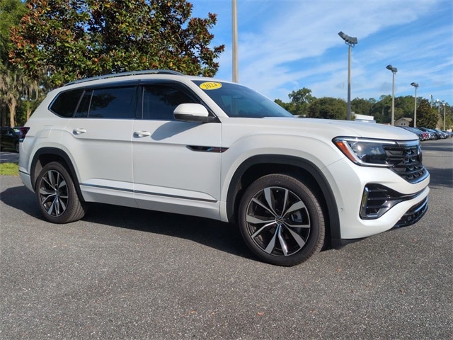 Used 2024 Volkswagen Atlas SEL Premium R-Line with VIN 1V2FR2CA2RC551587 for sale in Ocala, FL