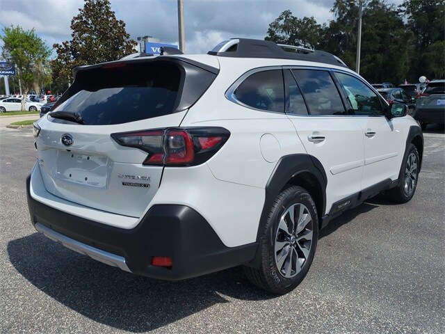 2025 Subaru Outback Touring XT photo 2