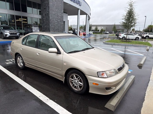 Used 2002 INFINITI G20 Luxury Sedan