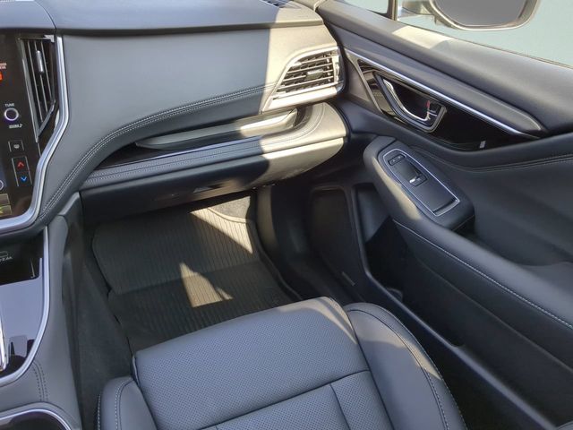 2023 Subaru Outback Limited - Photo 17