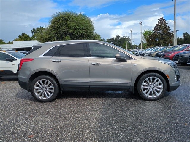 2018 Cadillac XT5 Platinum photo 3