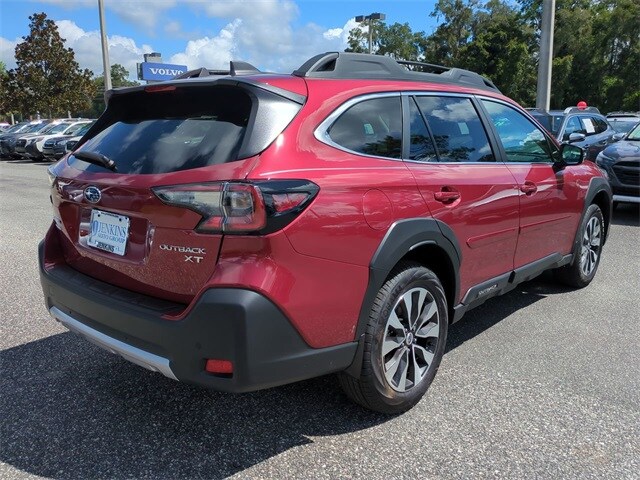 2025 Subaru Outback Limited XT photo 4