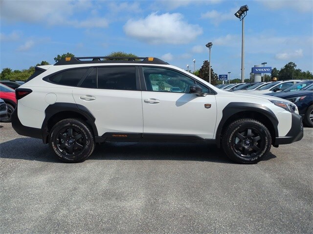 2025 Subaru Outback Wilderness photo 3