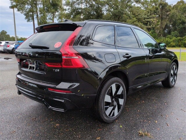 2025 Volvo XC60 Hybrid T8 Plus photo 4