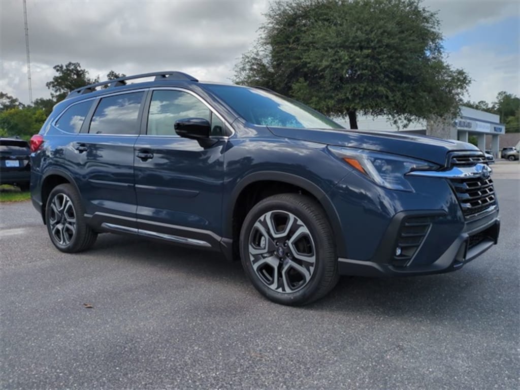 New 2025 Subaru Ascent Limited 7-Passenger SUV