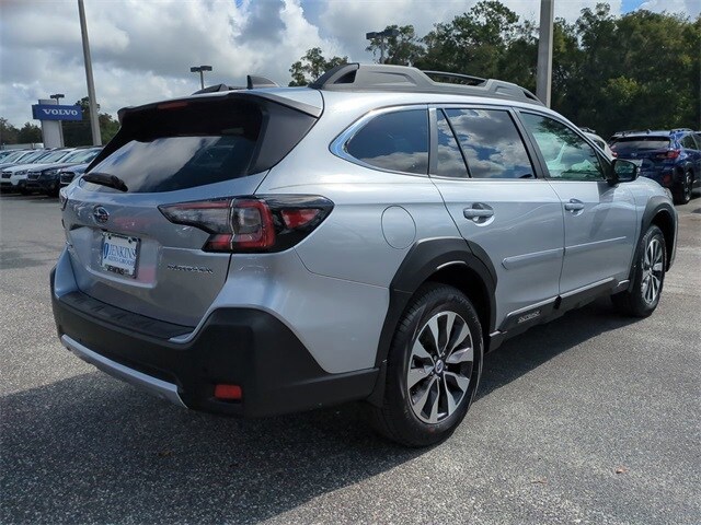 2025 Subaru Outback Limited photo 3