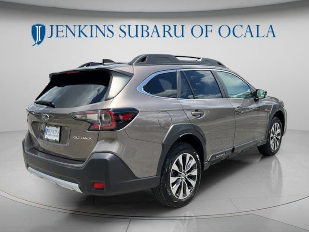 Used 2024 Subaru Outback Limited SUV