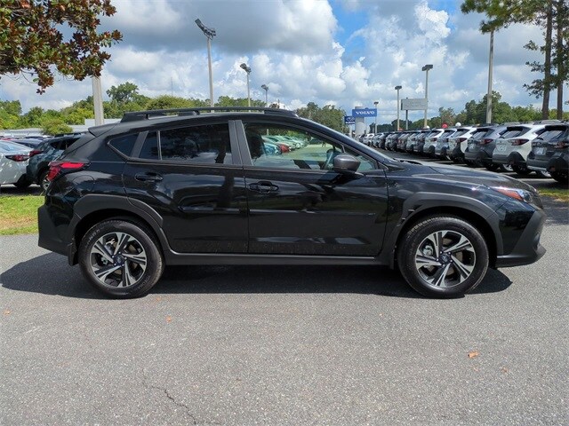 2025 Subaru Crosstrek Premium photo 3