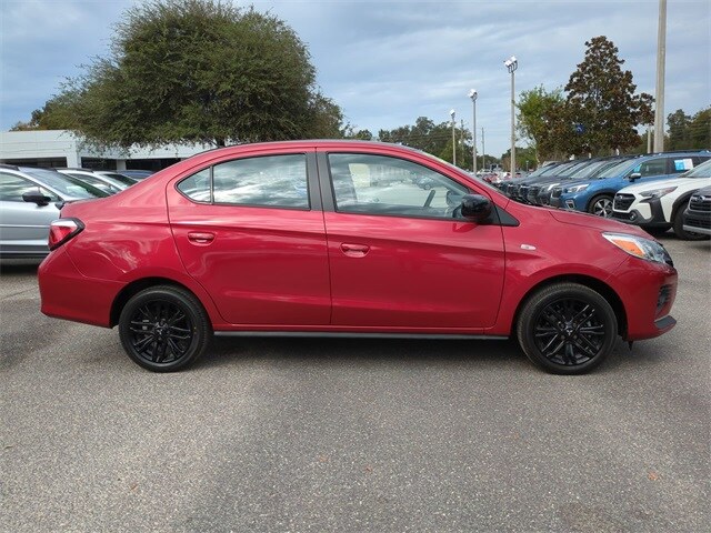 2023 Mitsubishi Mirage G4 ES photo 3