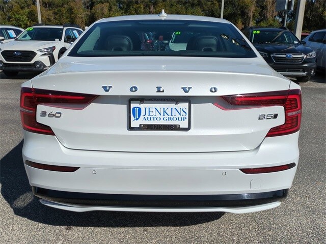 2024 Volvo S60 B5 Core photo 4