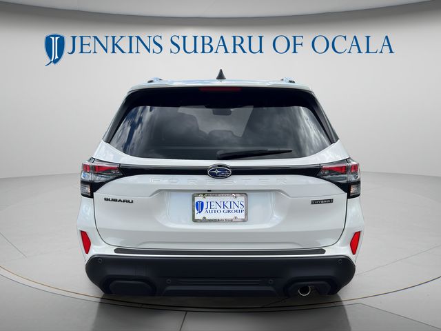 2025 Subaru Forester Touring - Photo 4