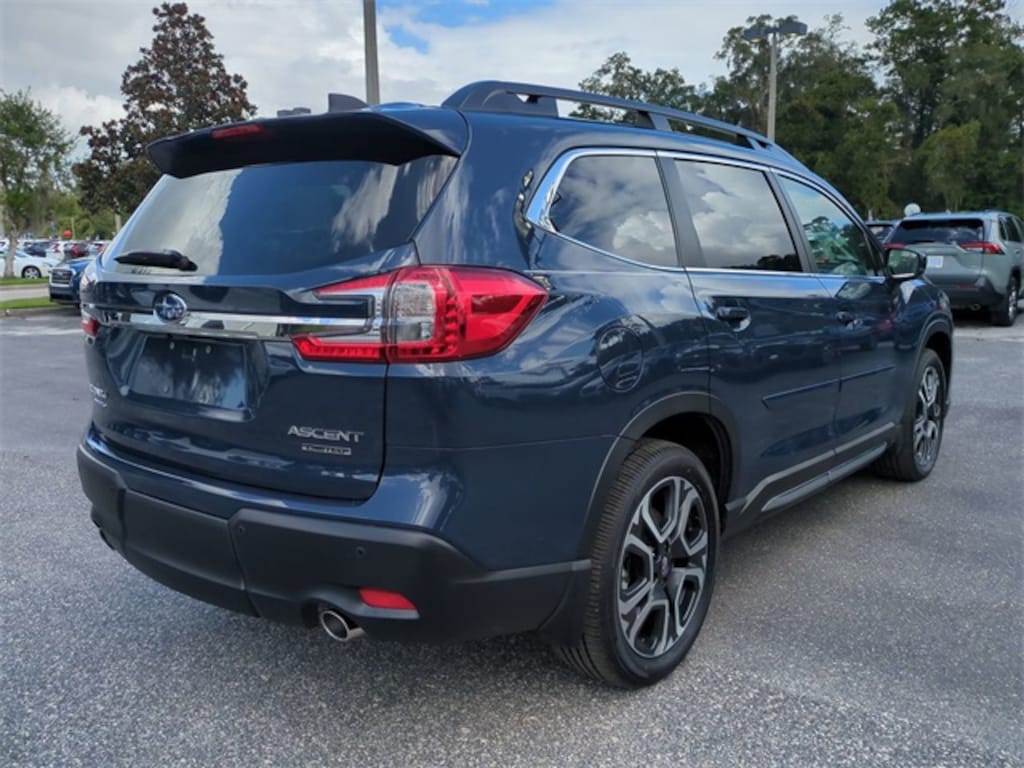 New 2025 Subaru Ascent Limited 7-Passenger SUV