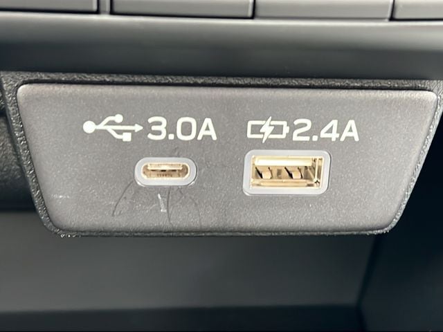 2026 Subaru Outback Limited - Photo 19