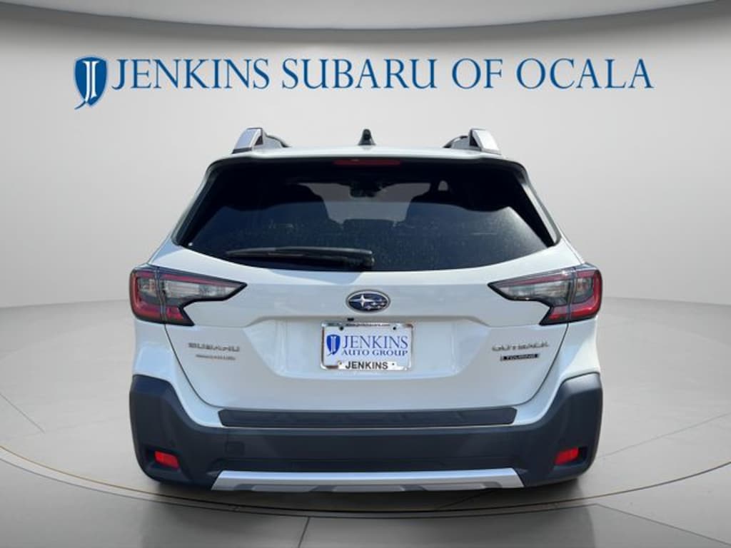 Used 2024 Subaru Outback Touring SUV