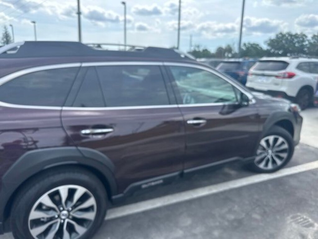 Used 2023 Subaru Outback Touring SUV