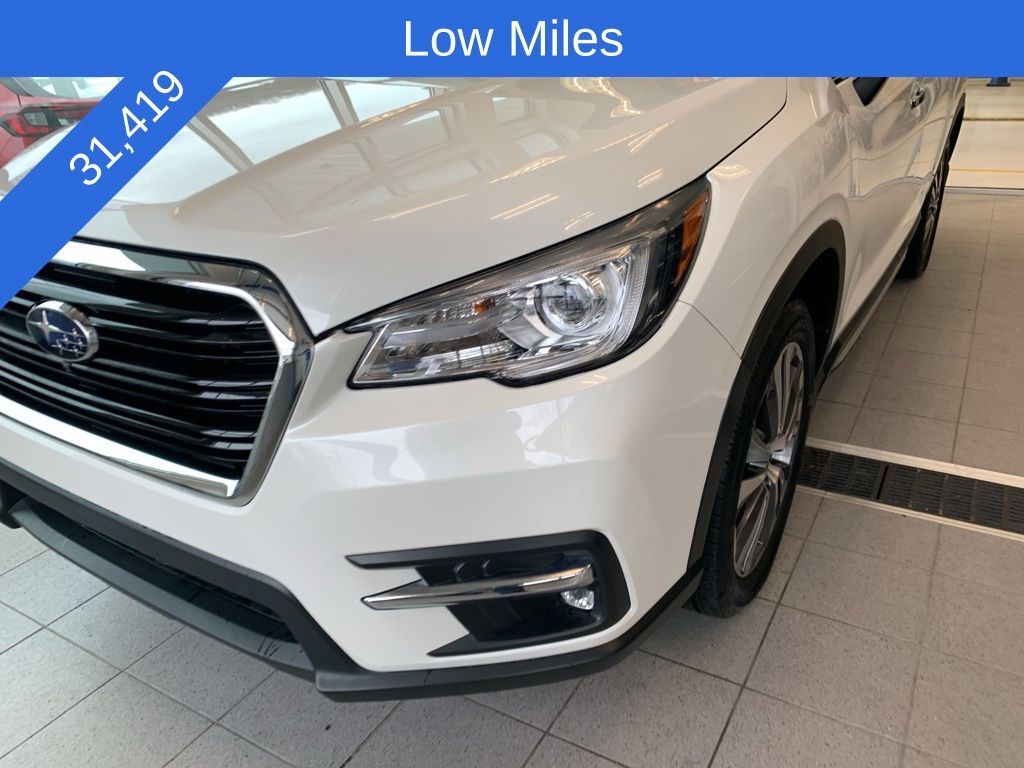 2022 Subaru Ascent Touring photo 2