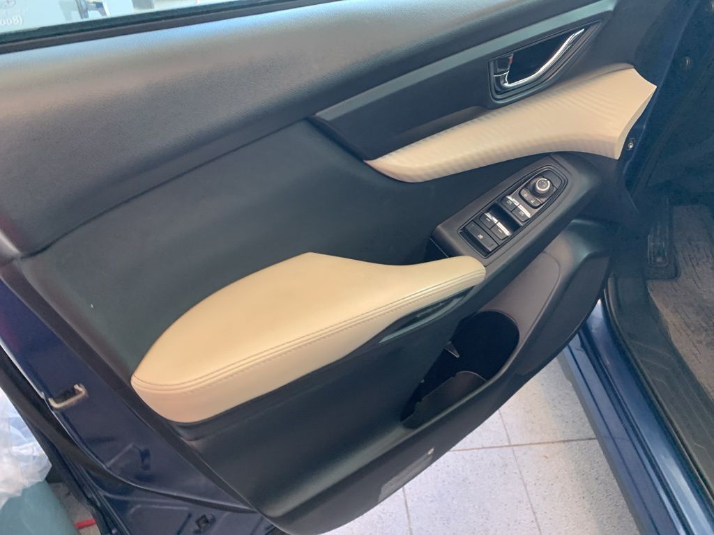 2021 Subaru Ascent Premium photo 3