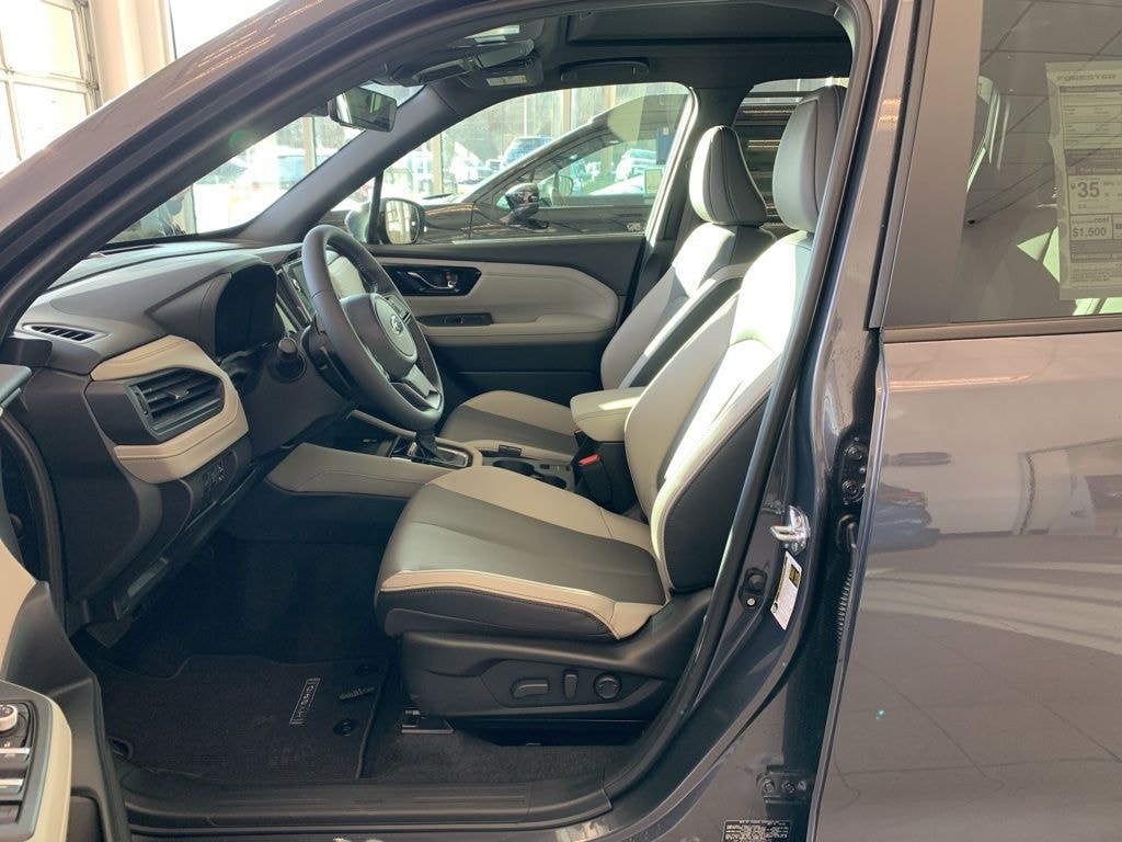 New 2025 Subaru Forester Limited SUV