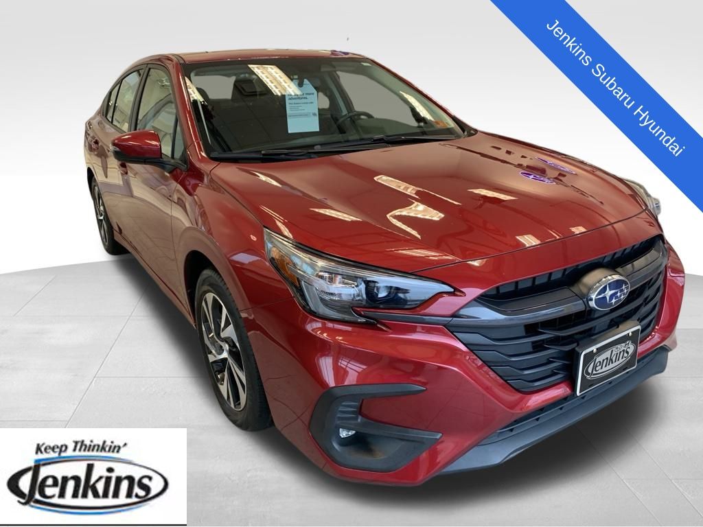 2025 Subaru Legacy Premium's photo