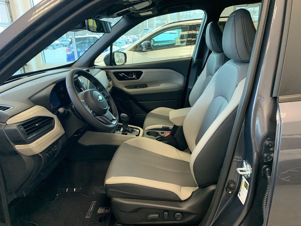 New 2025 Subaru Forester Limited SUV