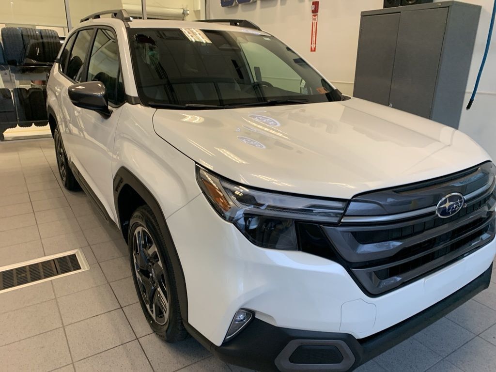 New 2025 Subaru Forester Limited SUV