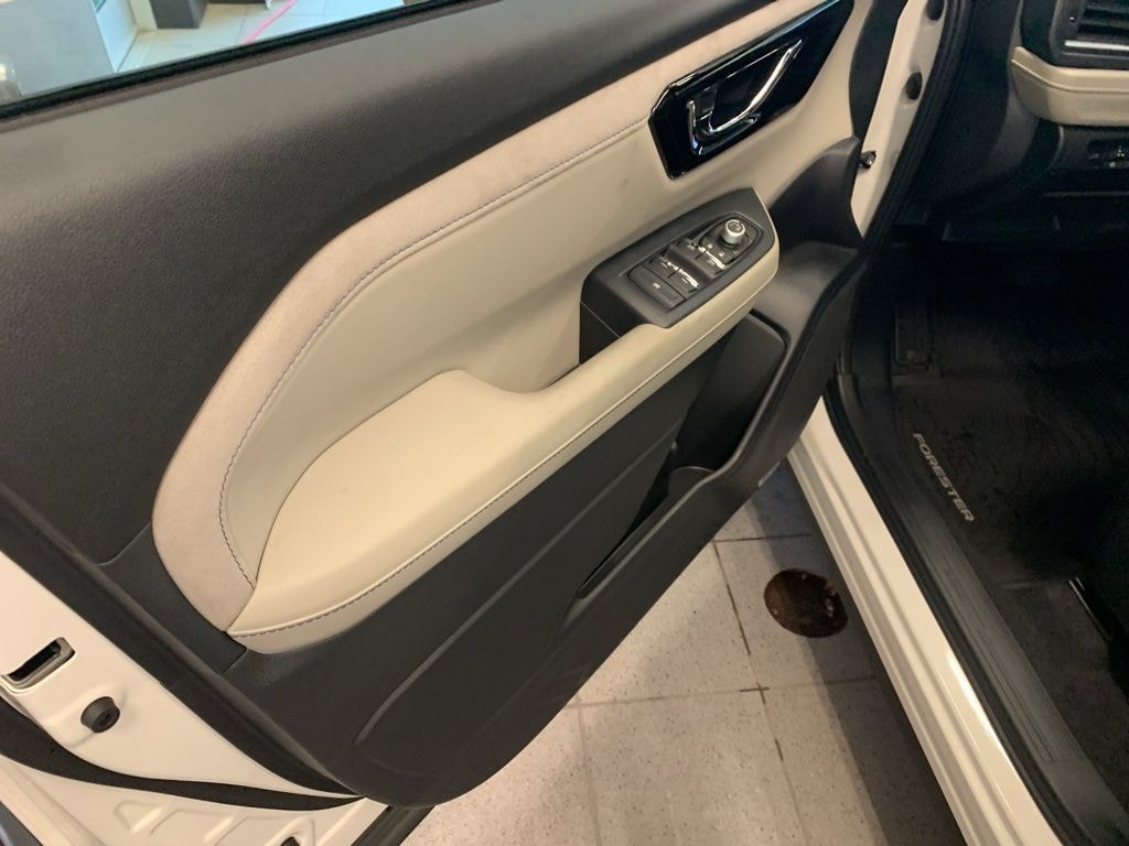 New 2025 Subaru Forester Limited SUV