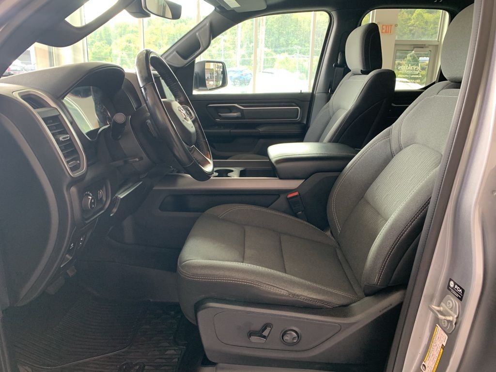 2022 Ram 1500 Big Horn Lone Star photo 3