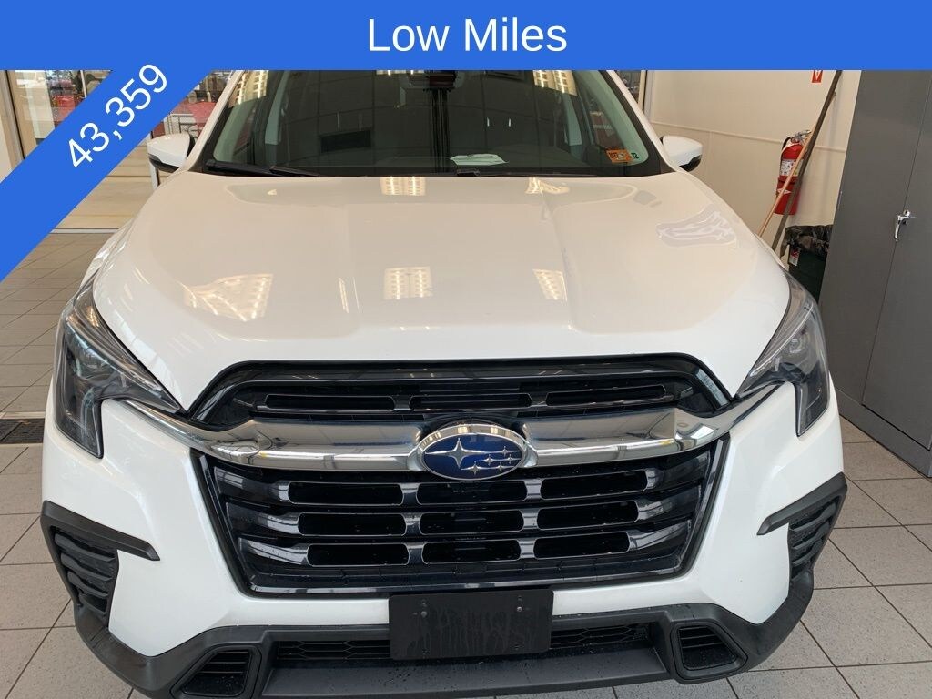 Used 2023 Subaru Ascent Premium SUV