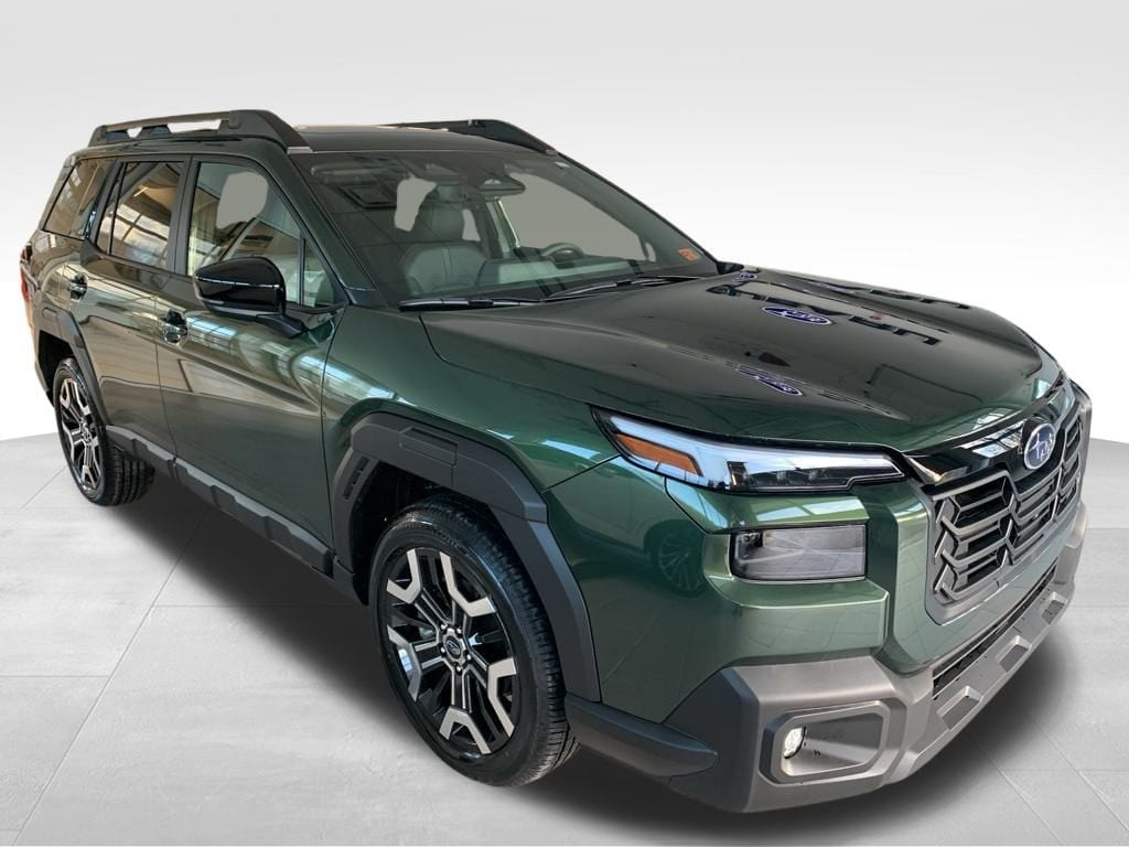 2026 Subaru Outback Touring's photo