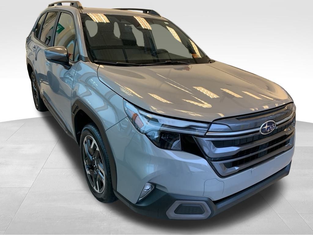 2025 Subaru Forester Limited's photo