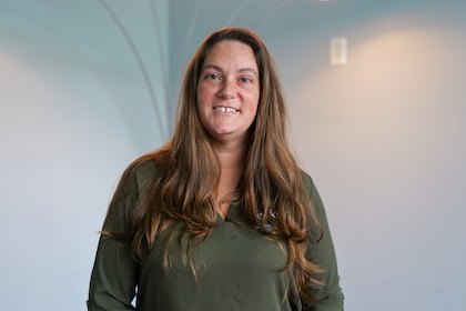 Staff member Roxanne Montgomery from ID_b72a45