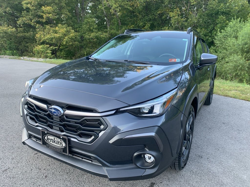 2024 Subaru Crosstrek Limited photo 2