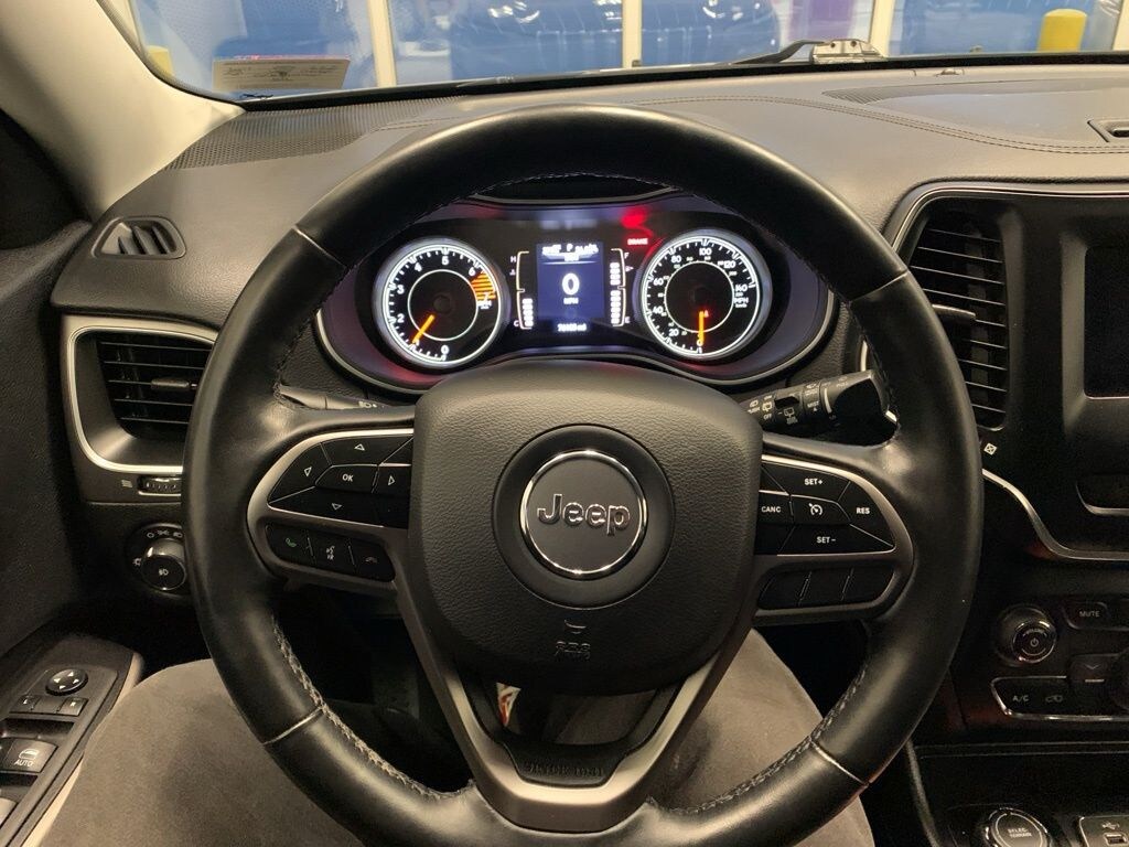 Used 2019 Jeep Cherokee Latitude Plus SUV