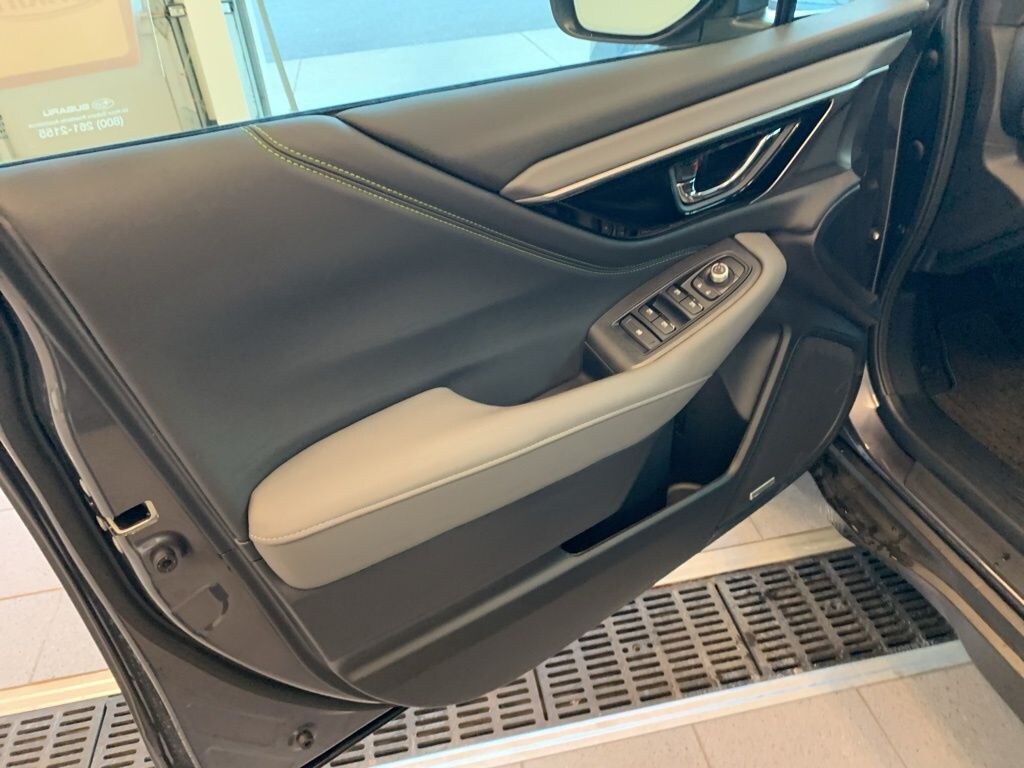 New 2025 Subaru Outback Onyx Edition SUV