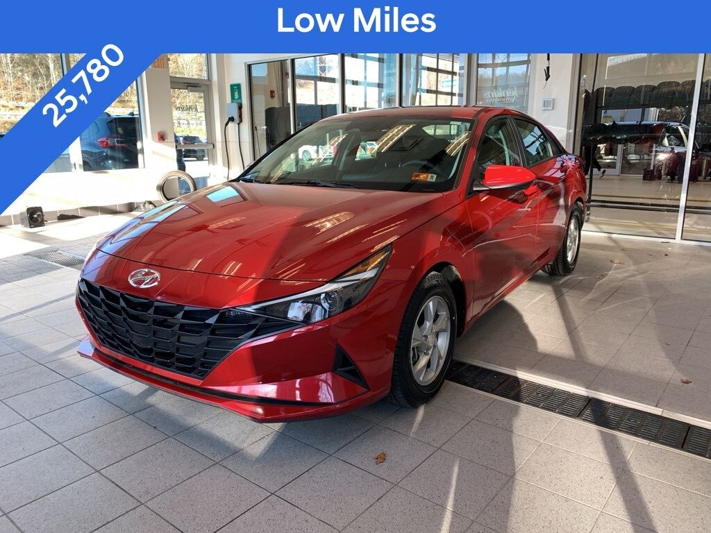 Certified 2022 Hyundai Elantra SE Sedan