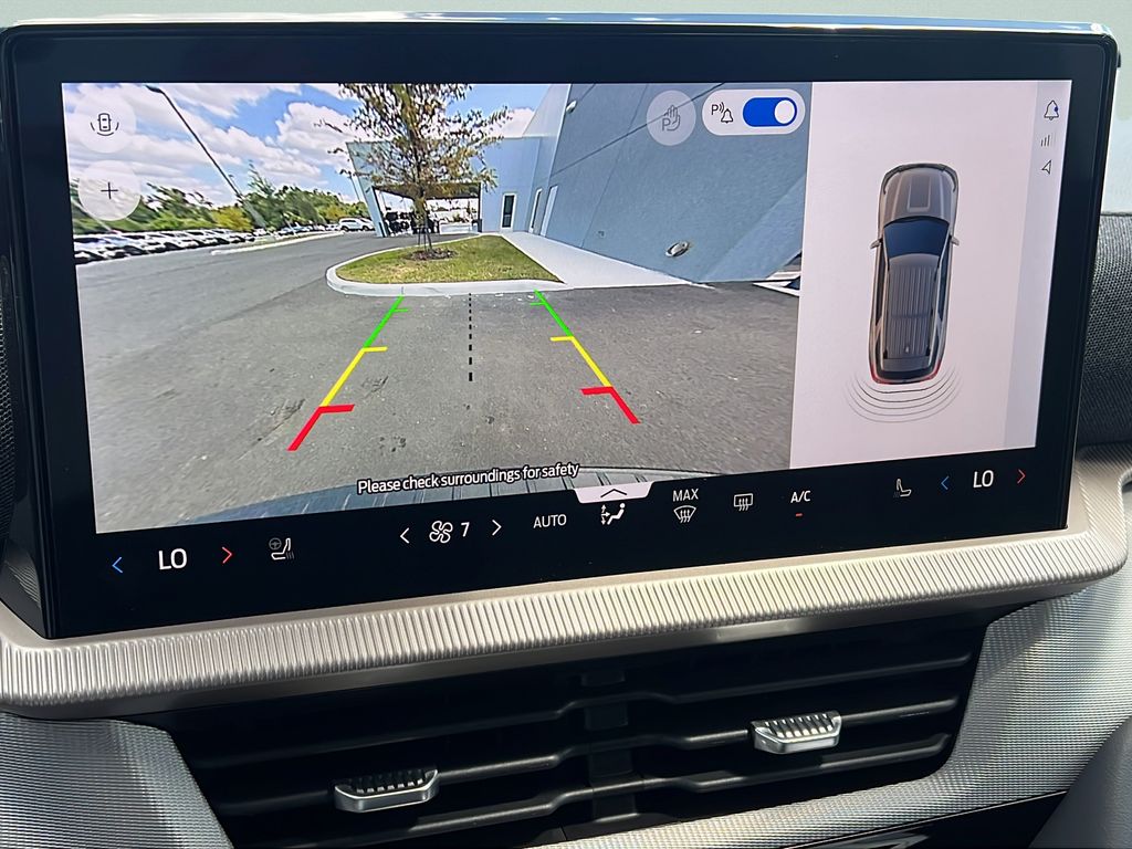 2026 Ford Explorer Active - Photo 19