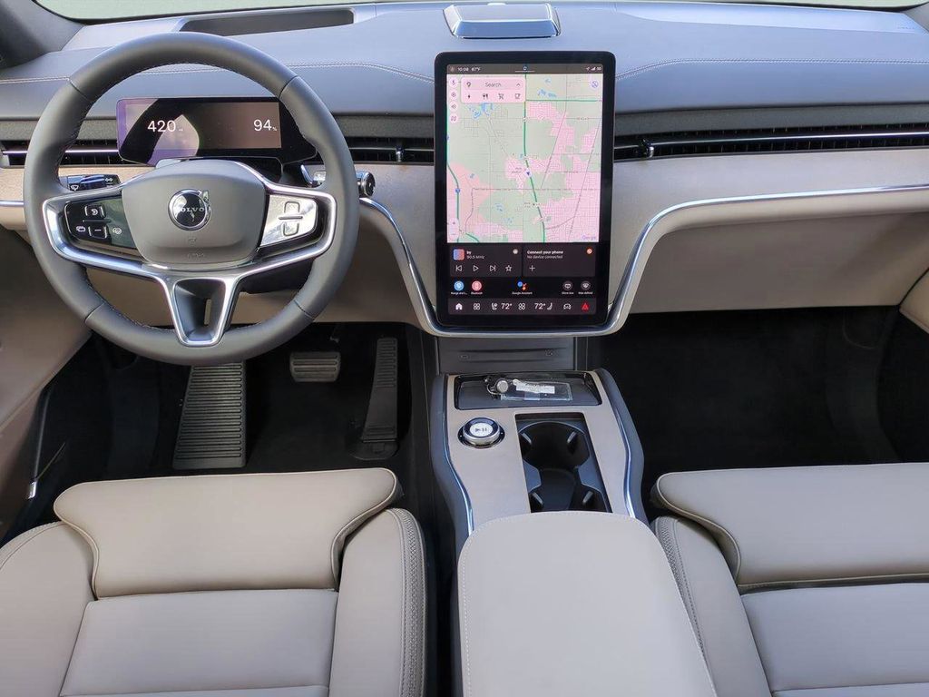 2025 Volvo EX90 Ultra - Photo 13