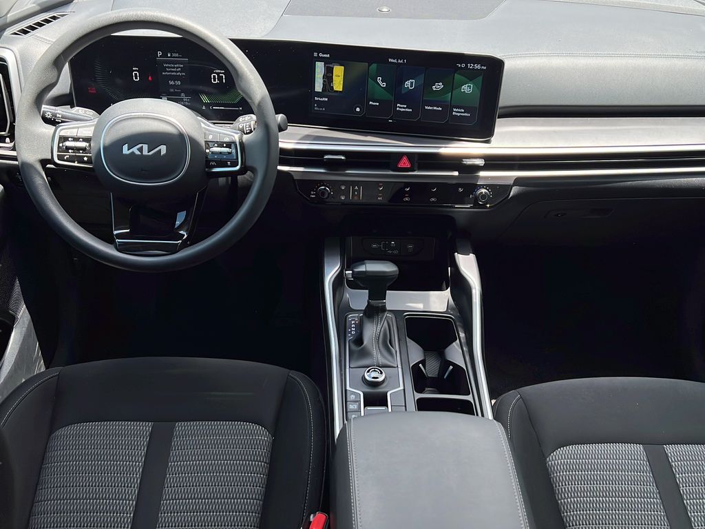 2025 Kia Sorento LX - Photo 14