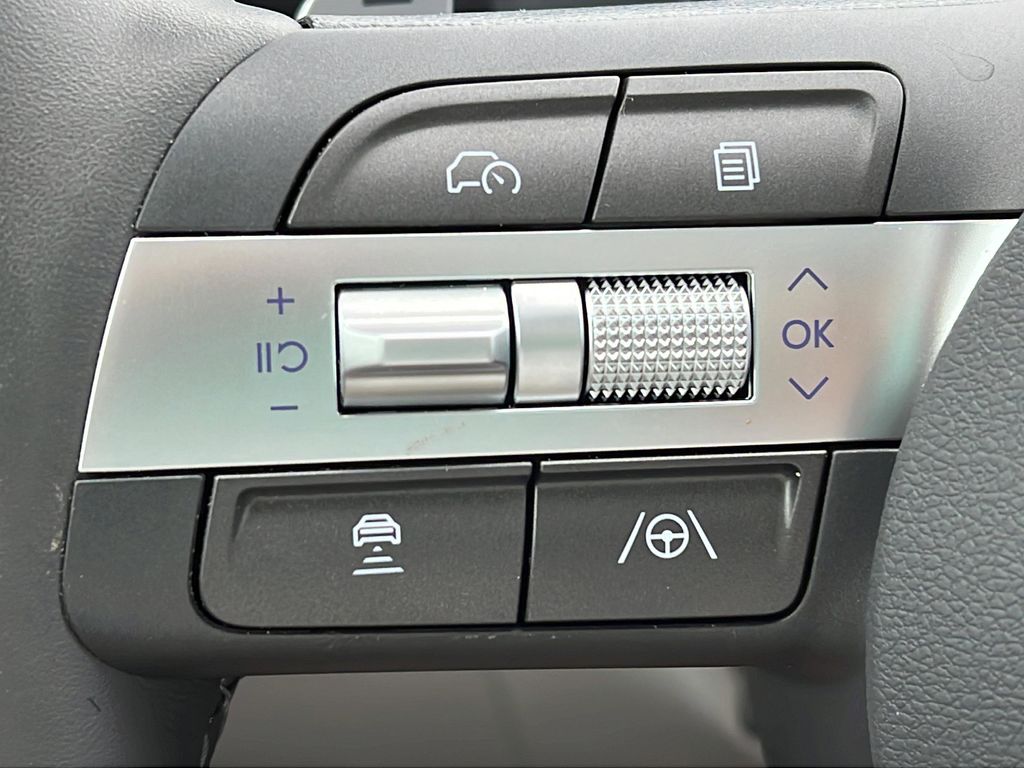 2026 Hyundai Kona Limited - Photo 22