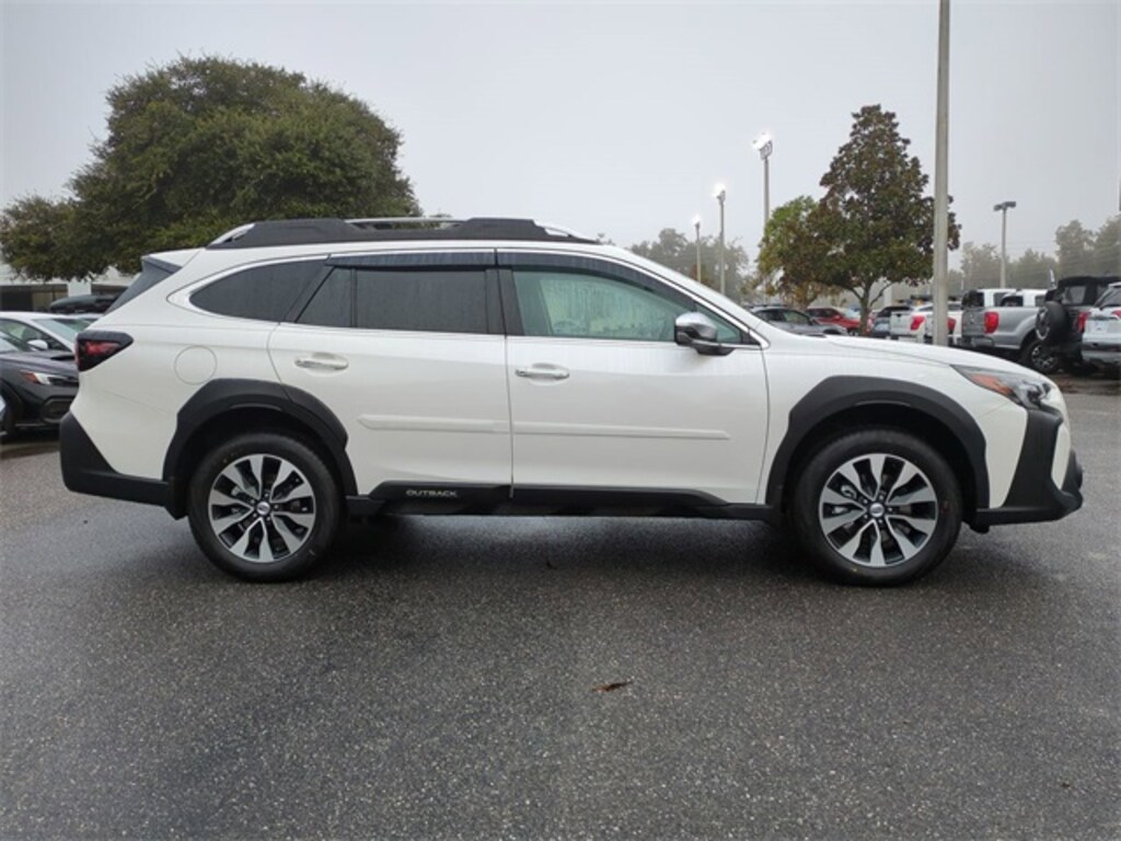 Used 2025 Subaru Outback Touring XT SUV