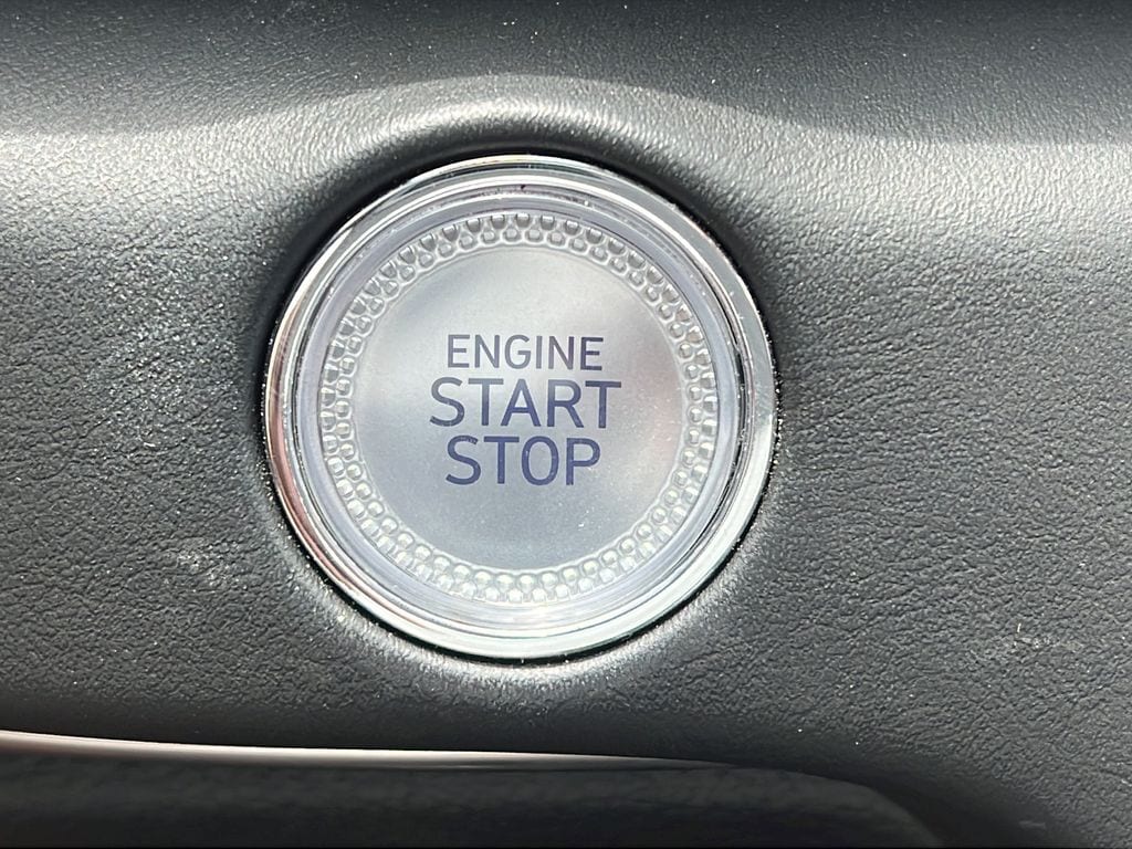 2025 GENESIS GV80 Standard - Photo 24