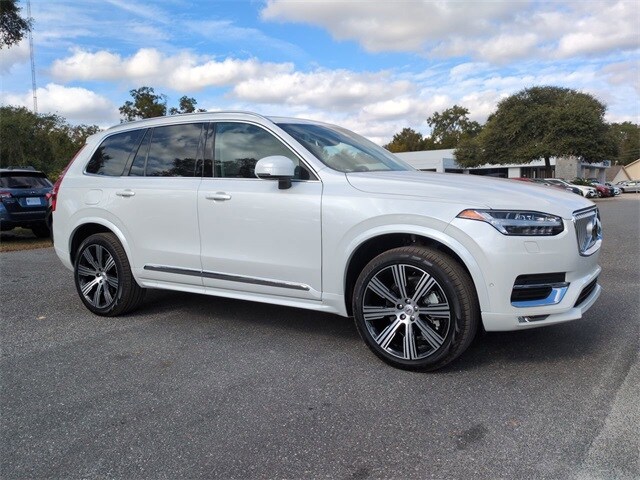 2025 Volvo XC90 Plus photo 2