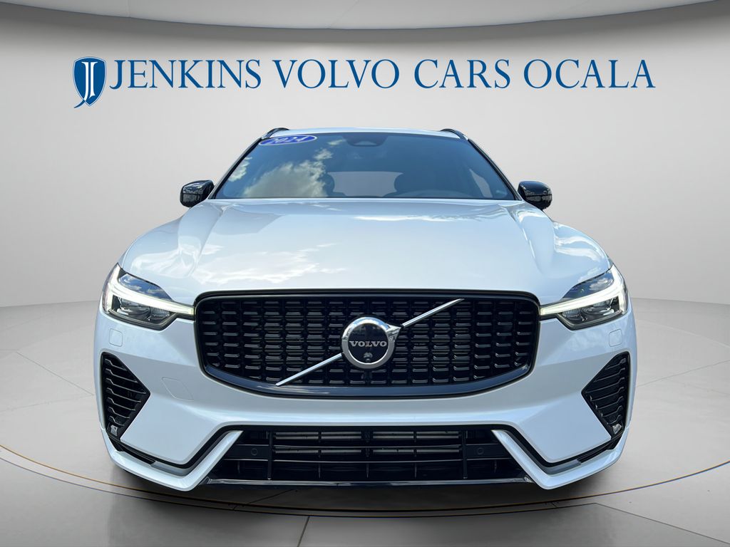2024 Volvo XC60 Plus - Photo 8
