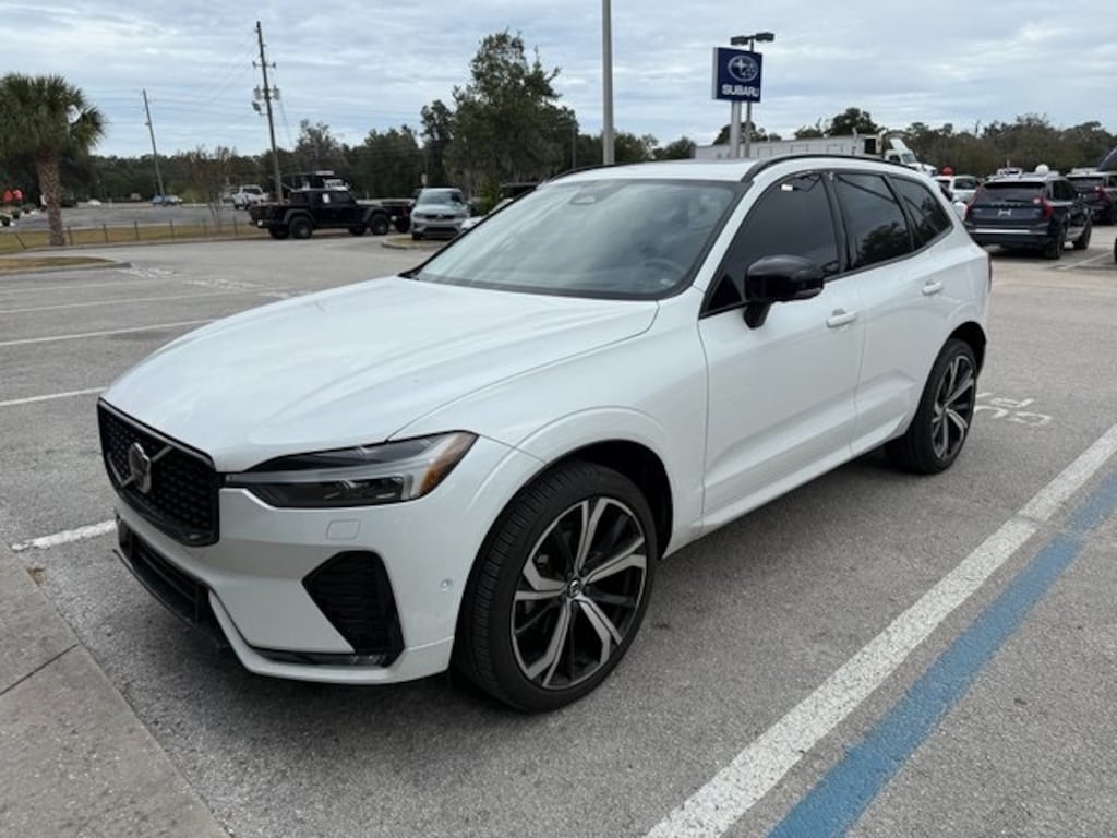 Certified 2023 Volvo XC60 B5 Ultimate Dark Theme SUV