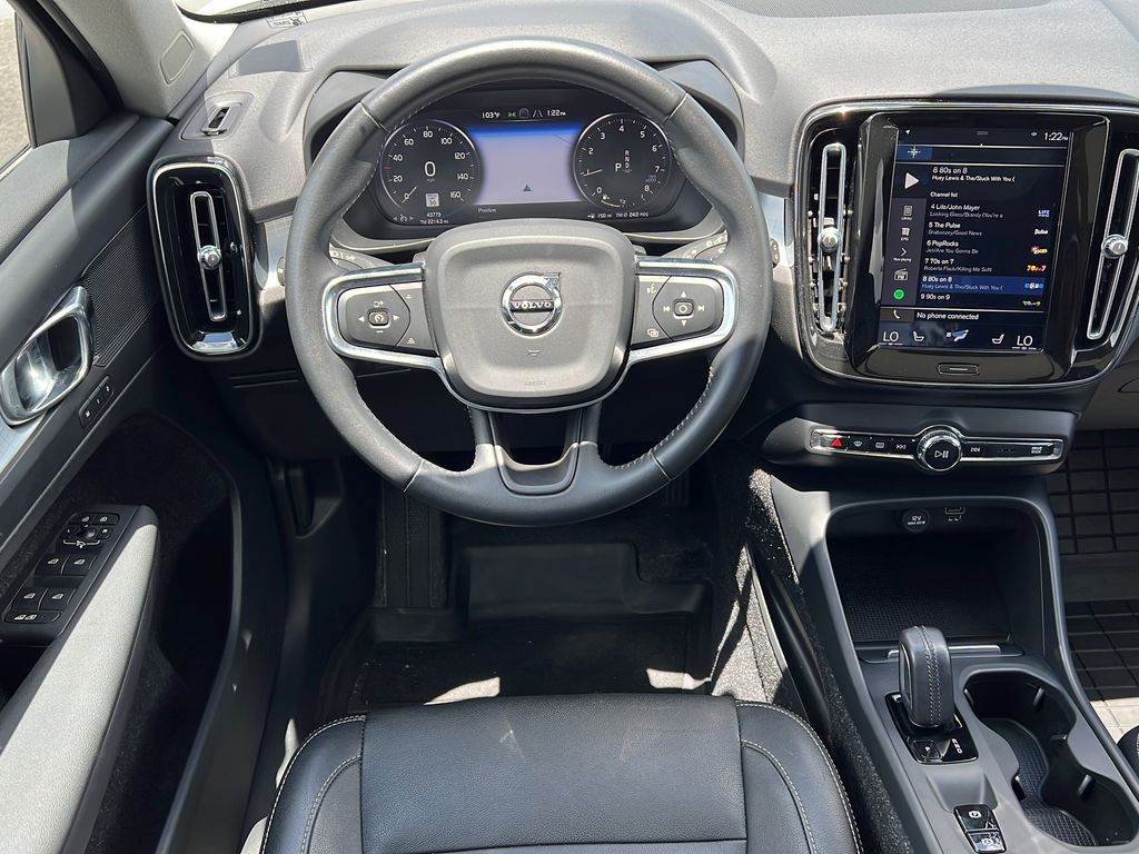 2021 Volvo XC40 Momentum - Photo 15