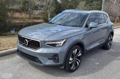 2023 Volvo XC40 B5 Plus Bright Theme SUV