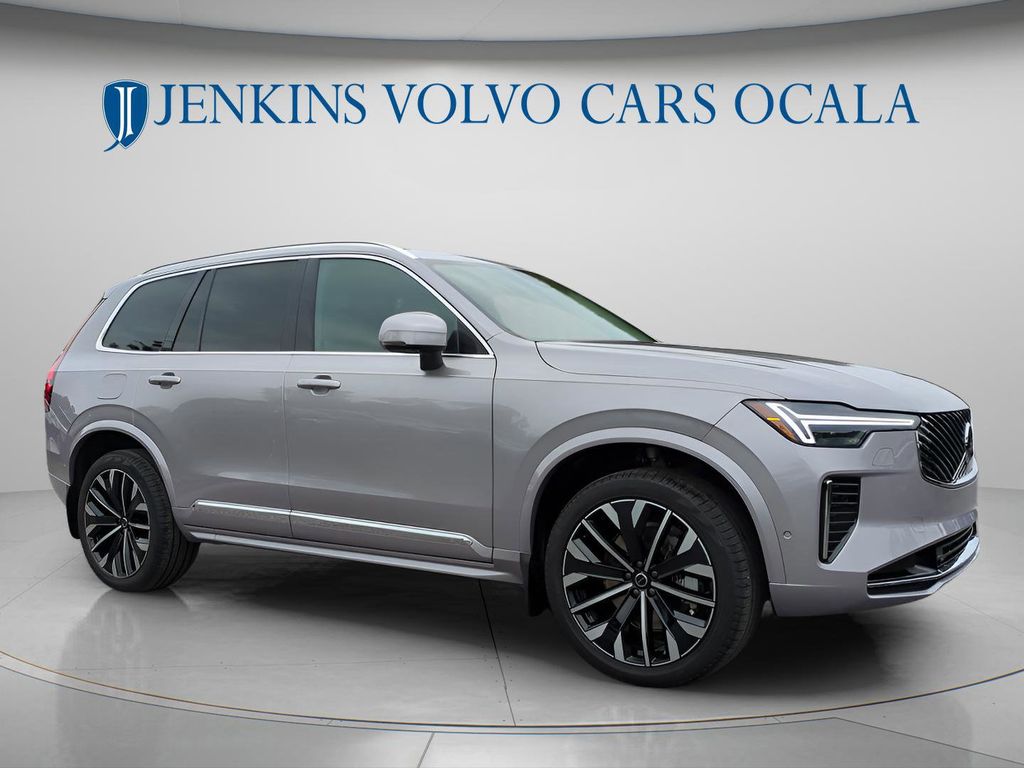 2026 Volvo XC90 Plus - Photo 9